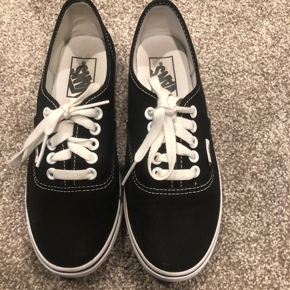 Vans Shoes - Black vans size 6